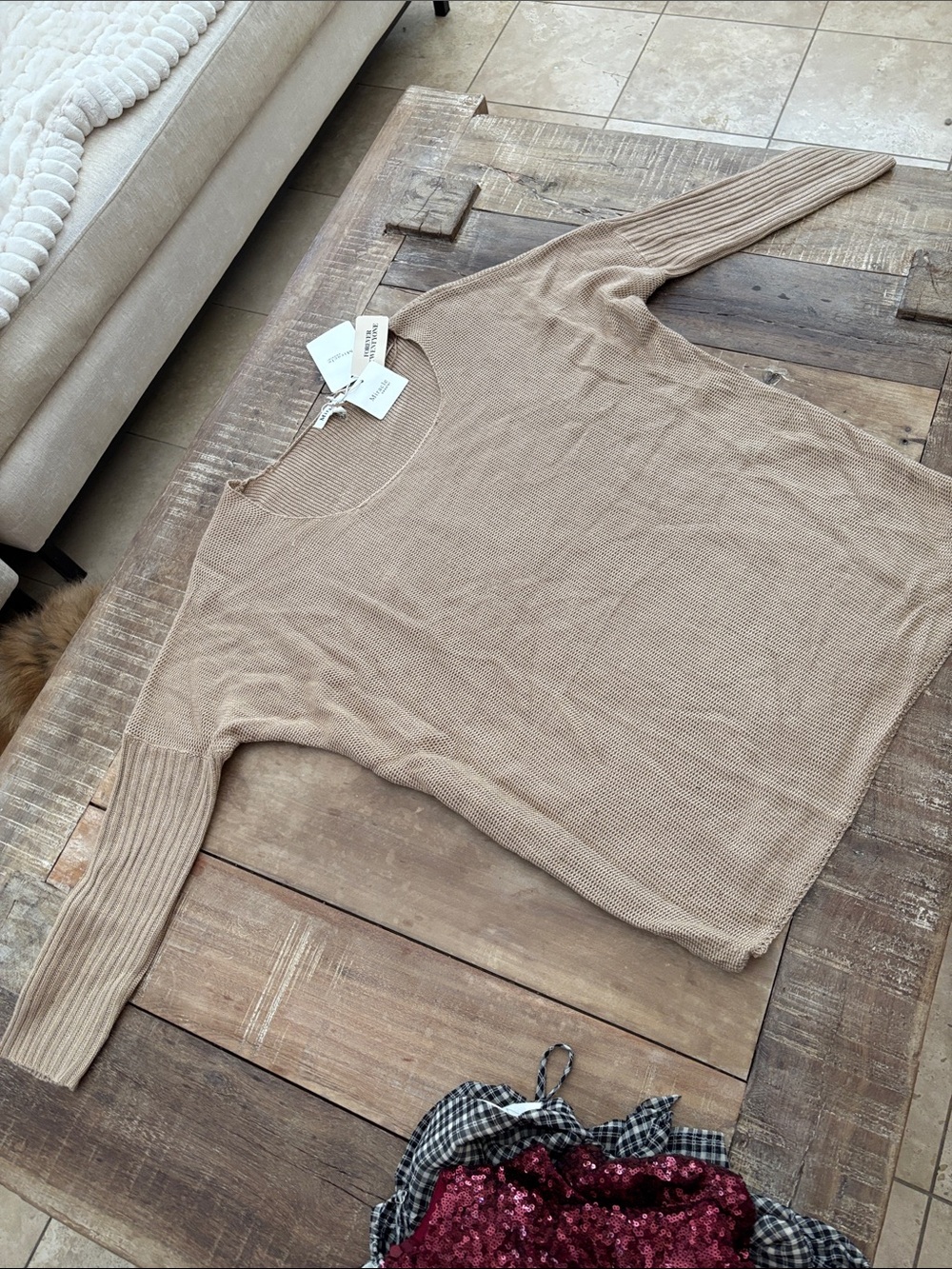 Bundle of Larges - Picture 7 of 7